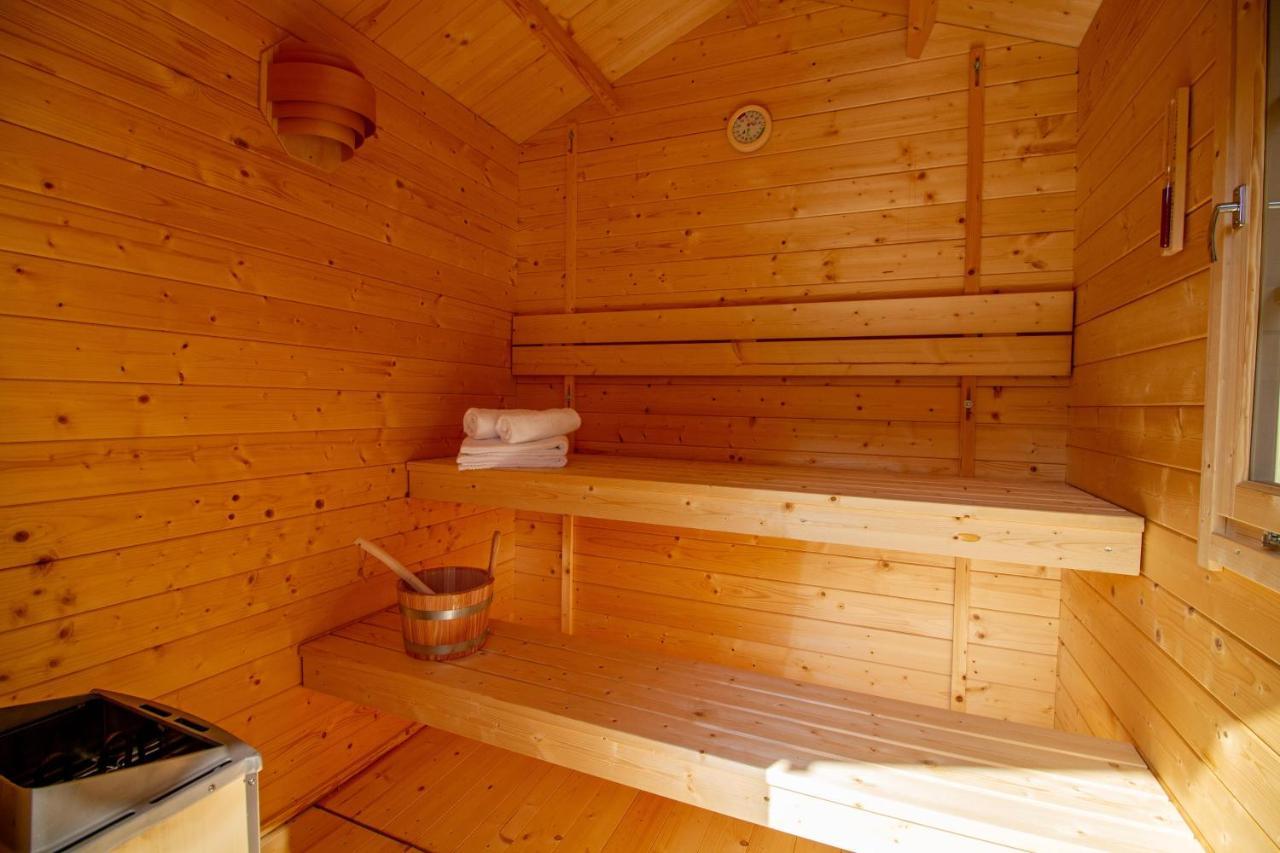 Up Besoeoek - Magnolie Mit Sauna Krummhoern Ngoại thất bức ảnh